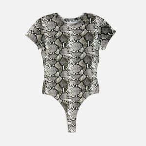 PAM & GELA Black Gray Baby Boa Crew Neck Pattern Bodysuit Size‎ XS
